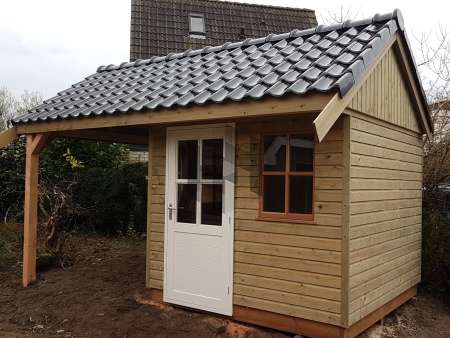 HS-20 met luifel 28 mm rabat gemonteerd in Castricum